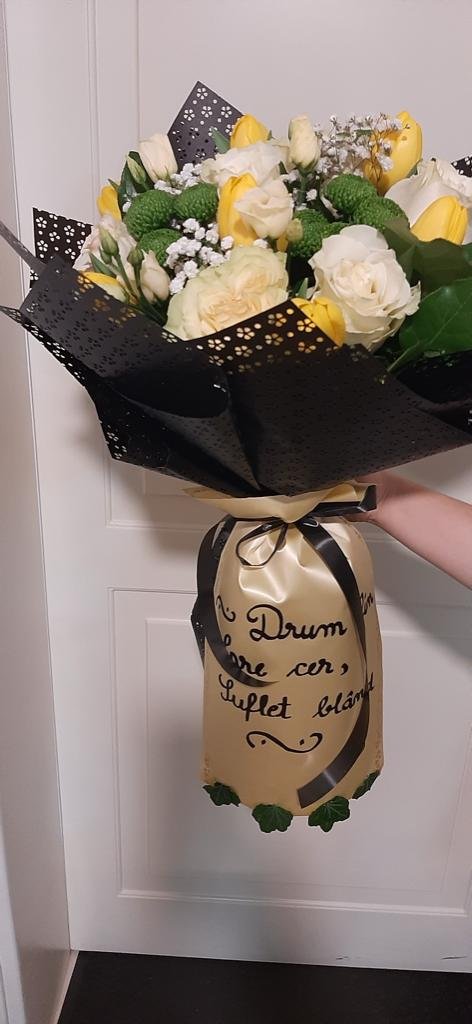 AEEO9738-1.jpg Buchet funerar - imagine 1