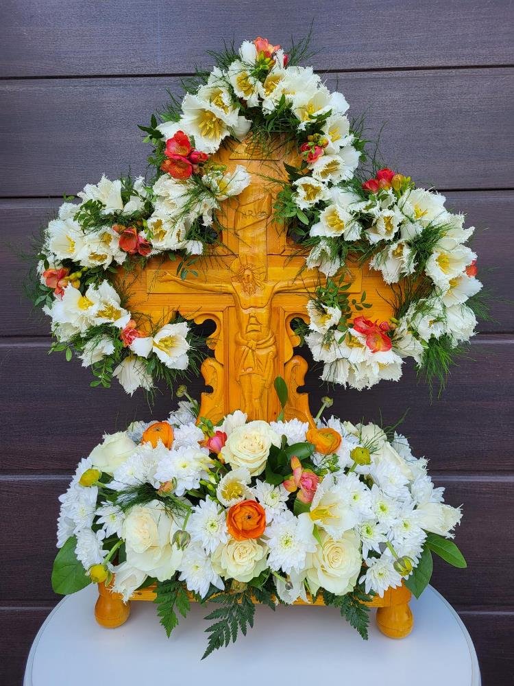 ARANJAMENT-CRUCE.jpg ARANJAMENT CRUCE - imagine 1