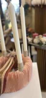 ARANJAMENT CU LUMANARI INALTE STEA DECORATIVA SI FUNDA - imagine 4